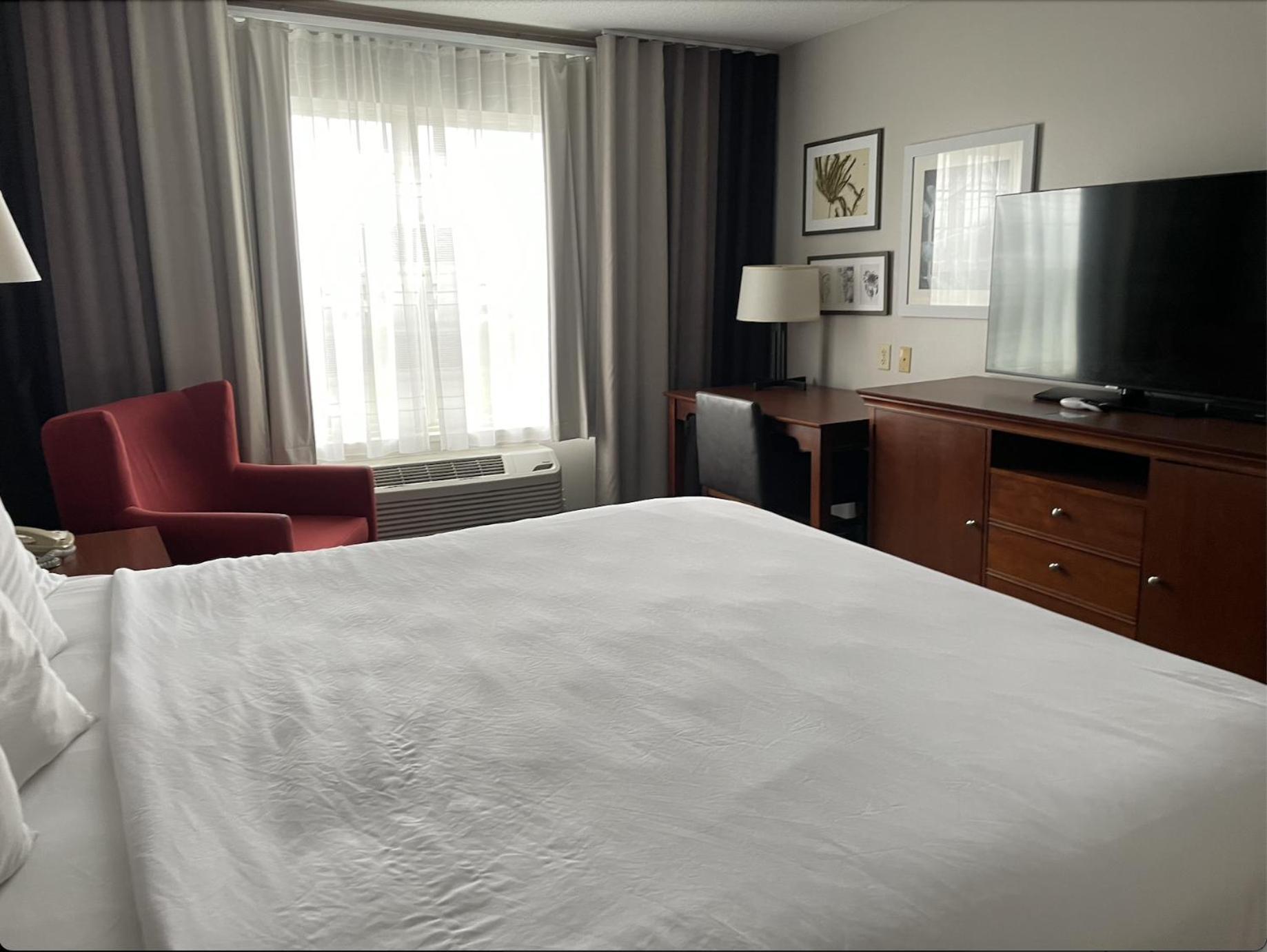 Harmony Inn & Suites Fort Dodge Extérieur photo