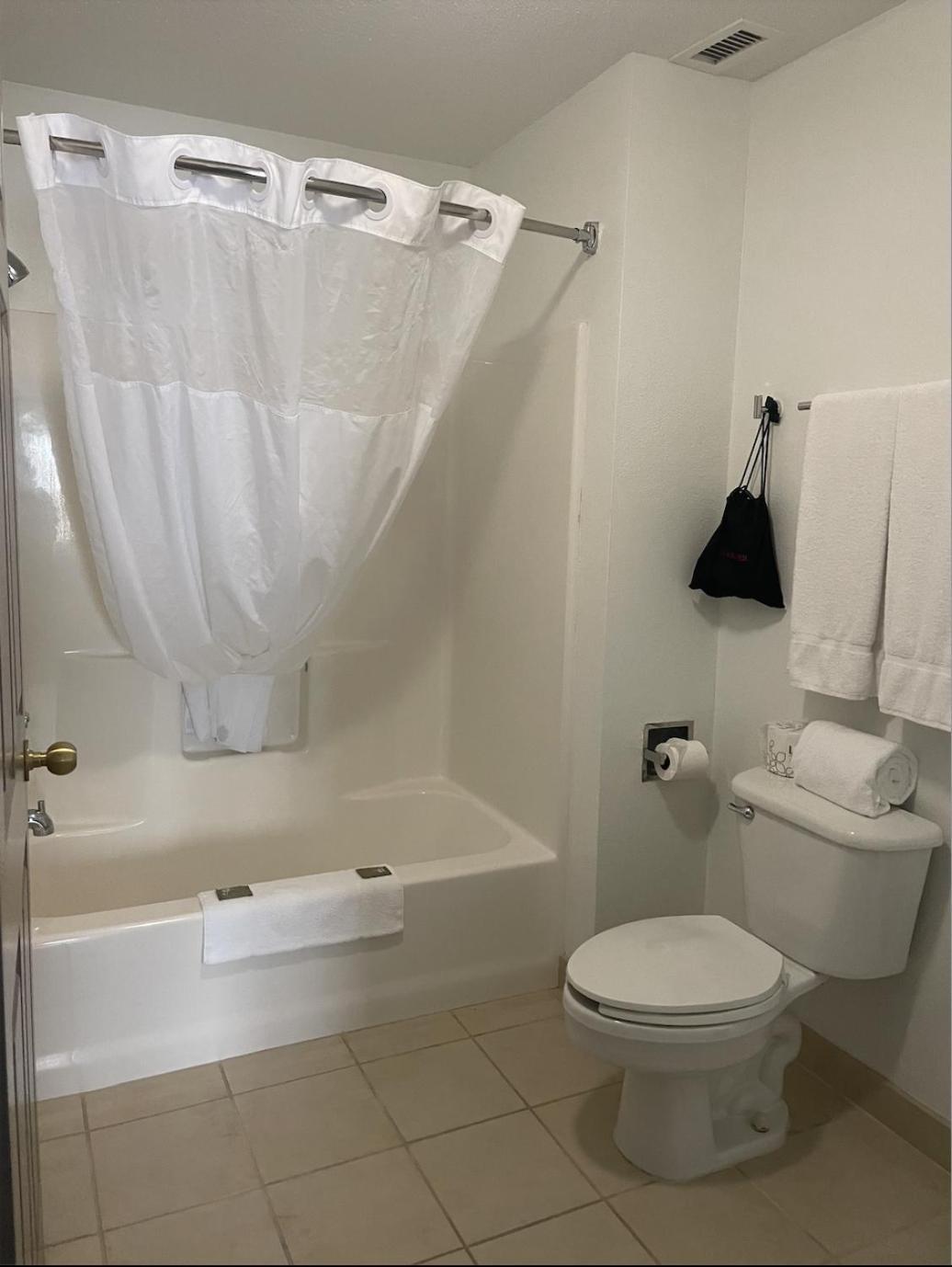 Harmony Inn & Suites Fort Dodge Extérieur photo