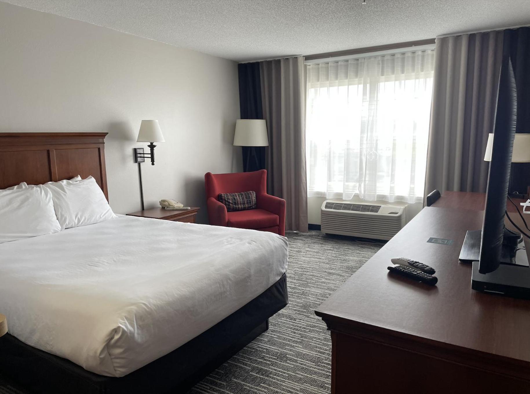 Harmony Inn & Suites Fort Dodge Extérieur photo