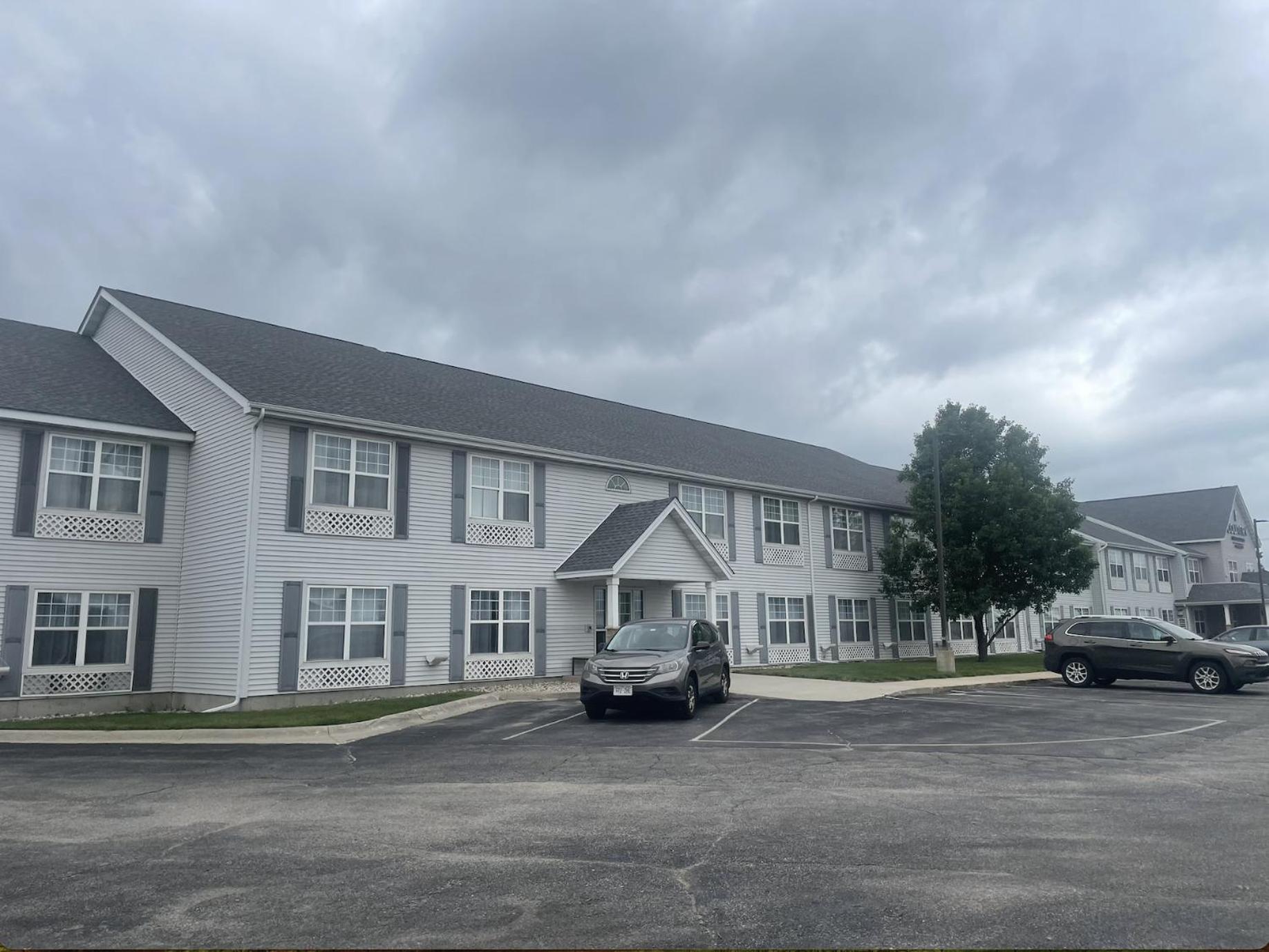Harmony Inn & Suites Fort Dodge Extérieur photo